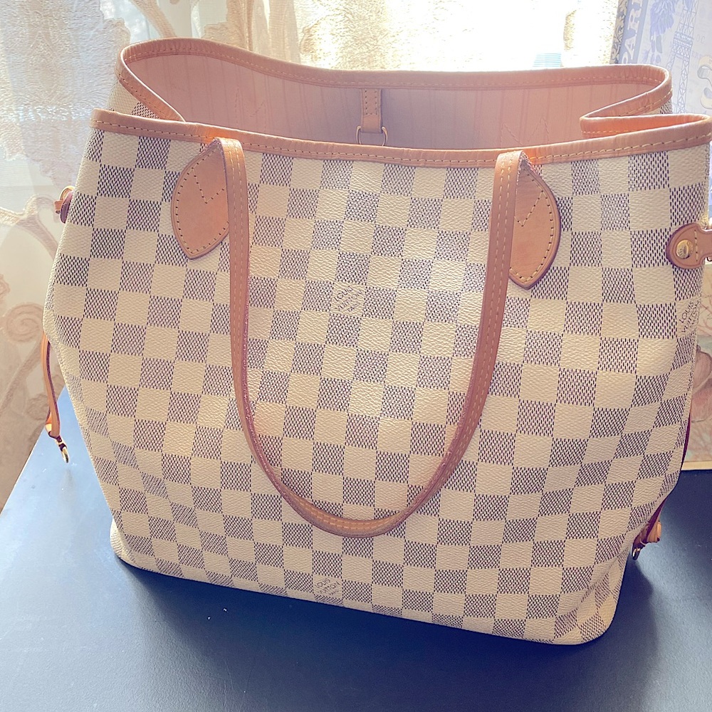 Louis Vuitton Neverfull MM | Authentic | Used & Printed